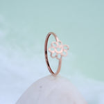 Load image into Gallery viewer, 9K Rose Gold Floral Ring