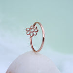 Load image into Gallery viewer, 9K Rose Gold Floral Ring
