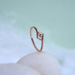 Load image into Gallery viewer, 9K Rose Gold Ring