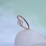 Load image into Gallery viewer, 9K Rose Gold Ring