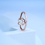 Load image into Gallery viewer, 14K Rose Gold Floral Ring Caia
