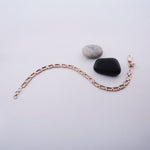 Load image into Gallery viewer, 18K Timeless Gold Bracelet for Everyday Wear Caia