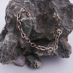 Load image into Gallery viewer, 18K Timeless Gold Bracelet for Everyday Wear