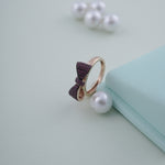 Load image into Gallery viewer, 18K Gold Ring with CZ Stones