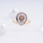 Load image into Gallery viewer, 18K Gold Ring with CZ Stones