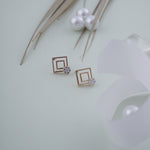 Load image into Gallery viewer, 18K Gold Stud Earrings for Everyday Wear