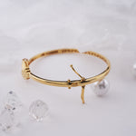 Load image into Gallery viewer, 9K Gold Bangle