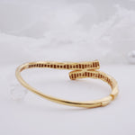 Load image into Gallery viewer, 9K Gold Bangle Caia