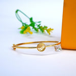 Load image into Gallery viewer, 9K Gold Bangle Caia