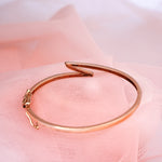 Load image into Gallery viewer, 9K Gold Bangle