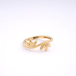 Load image into Gallery viewer, 9K Gold Leaf Ring
