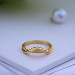Load image into Gallery viewer, 9K Gold Ring Caia