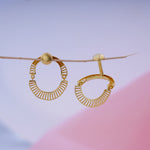 Load image into Gallery viewer, 9K Gold Drop Earrings