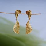 Load image into Gallery viewer, 9K Gold Drop Earrings