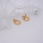 Load image into Gallery viewer, 9K Gold Hoop Earrings