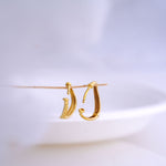 Load image into Gallery viewer, 9K Gold Hugging Earrings