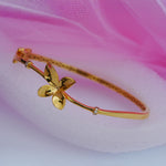 Load image into Gallery viewer, 9K Gold Oval Bangle