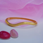 Load image into Gallery viewer, 9K Gold Oval Bangle Caia