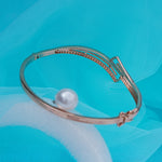 Load image into Gallery viewer, 9K Rose Gold Oval Bangle