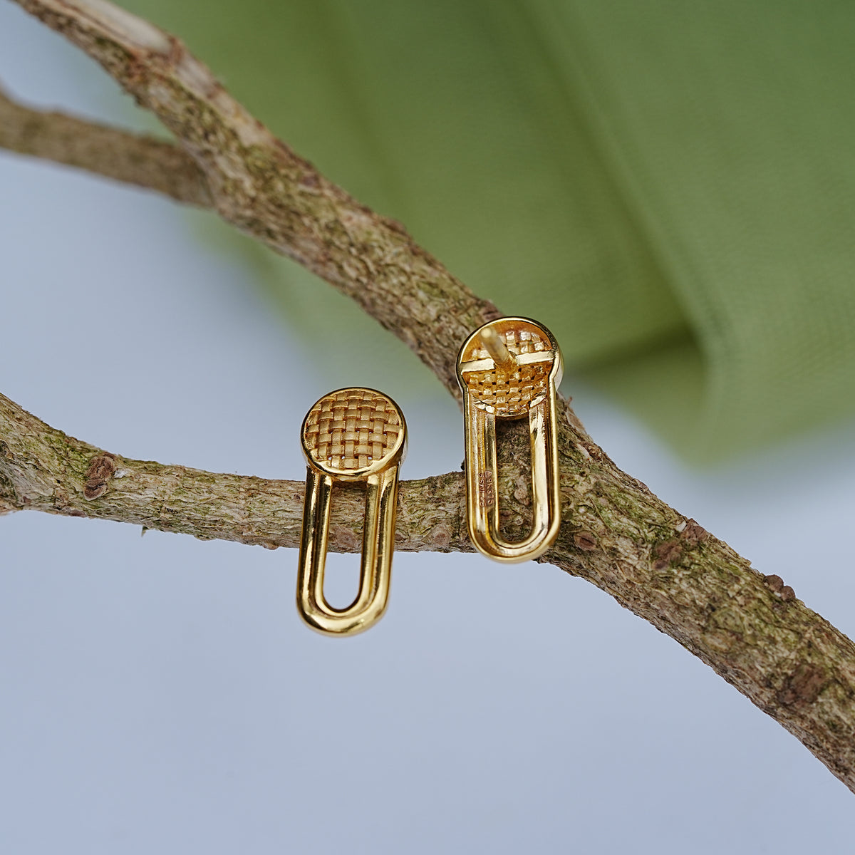 9k gold stud earrings for office wear, daily wear
