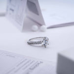 Load image into Gallery viewer, 925 Silver Ring with Swarovski Stone