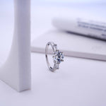 Load image into Gallery viewer, 925 Silver Ring with Swarovski Stone
