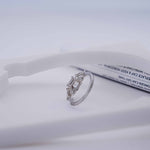 Load image into Gallery viewer, 925 Silver Ring with Swarovski Stone