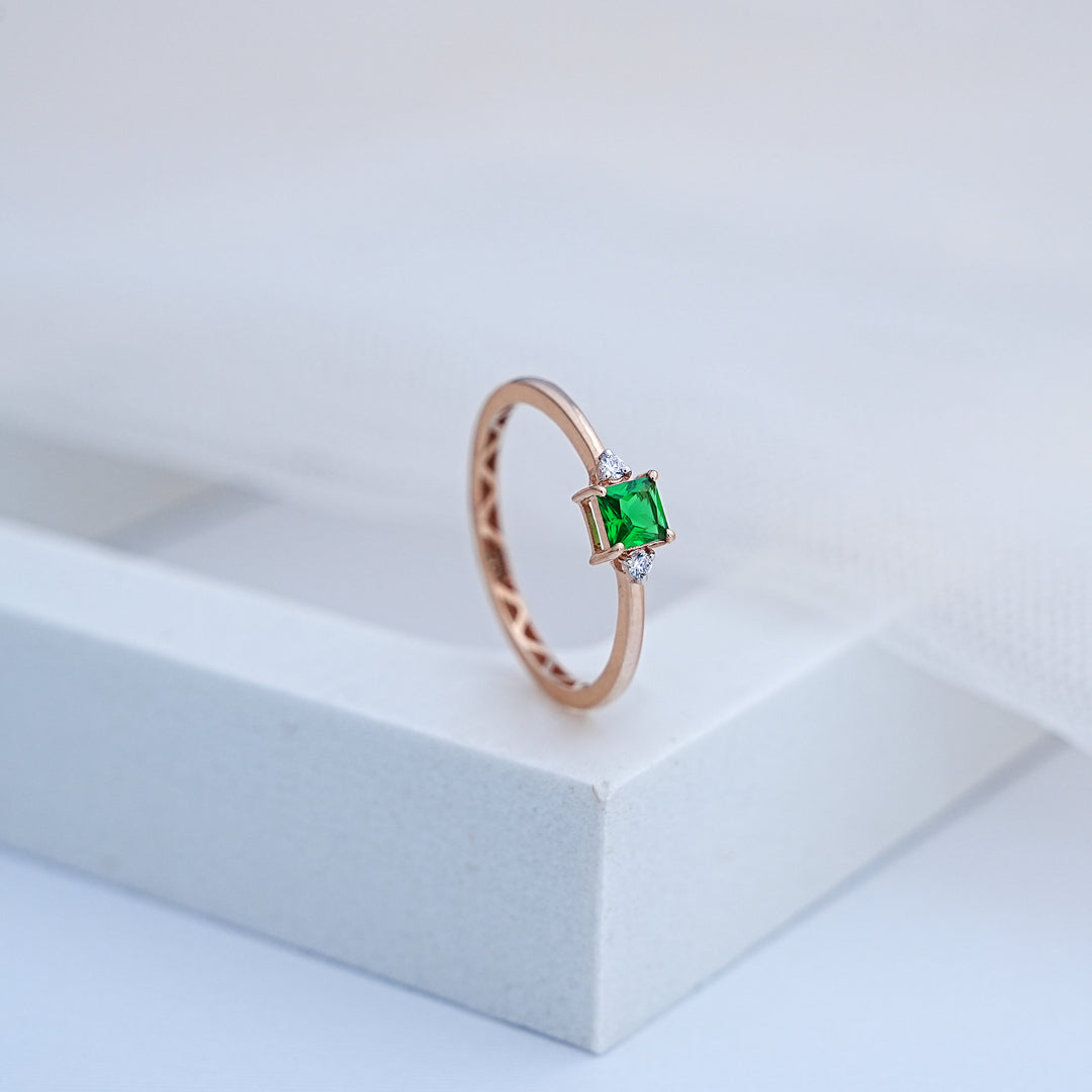 14K Rose Gold Ring with Multicolour Stones