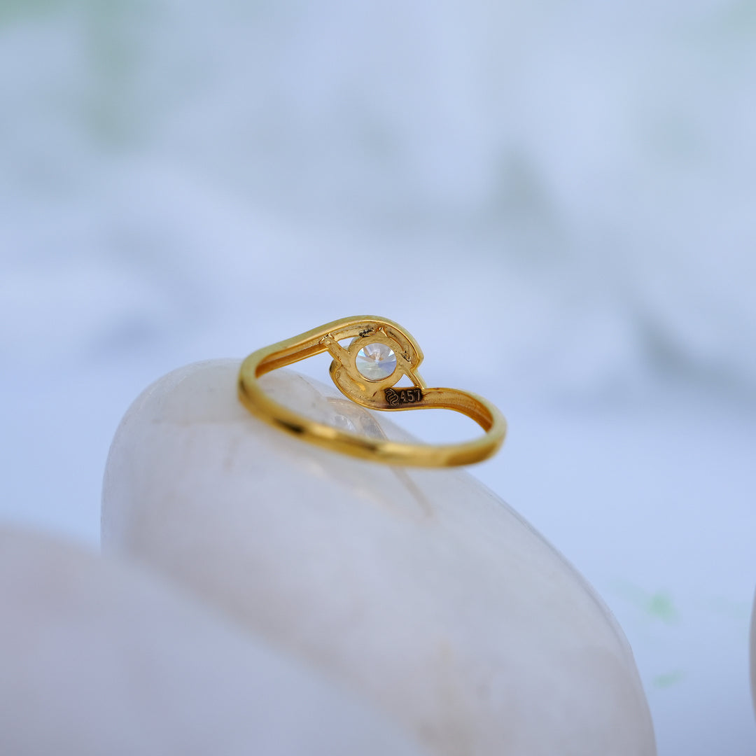 9K Gold Ring with CZ Stones