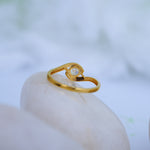 Load image into Gallery viewer, 9K Gold Ring with CZ Stones
