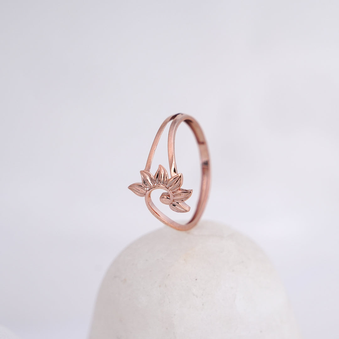 9K Rose Gold Floral Ring