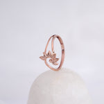 Load image into Gallery viewer, 9K Rose Gold Floral Ring
