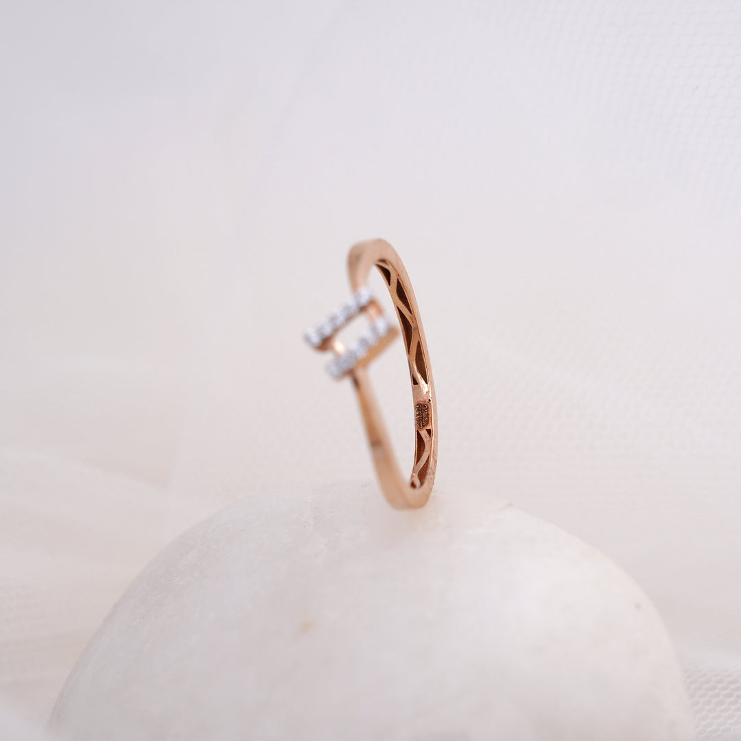 9K Rose Gold Ring with CZ Stones