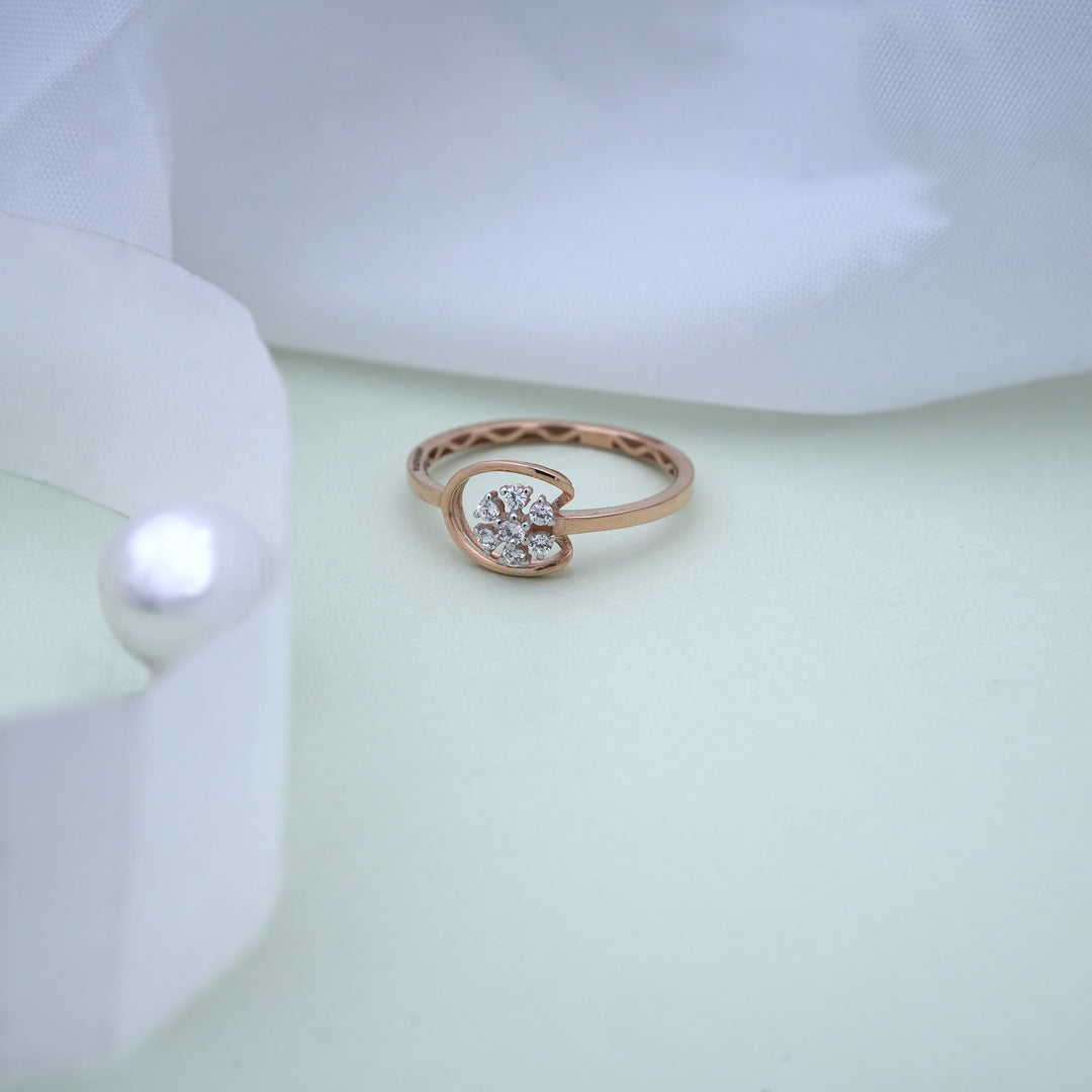 18K Gold Ring with CZ Stones