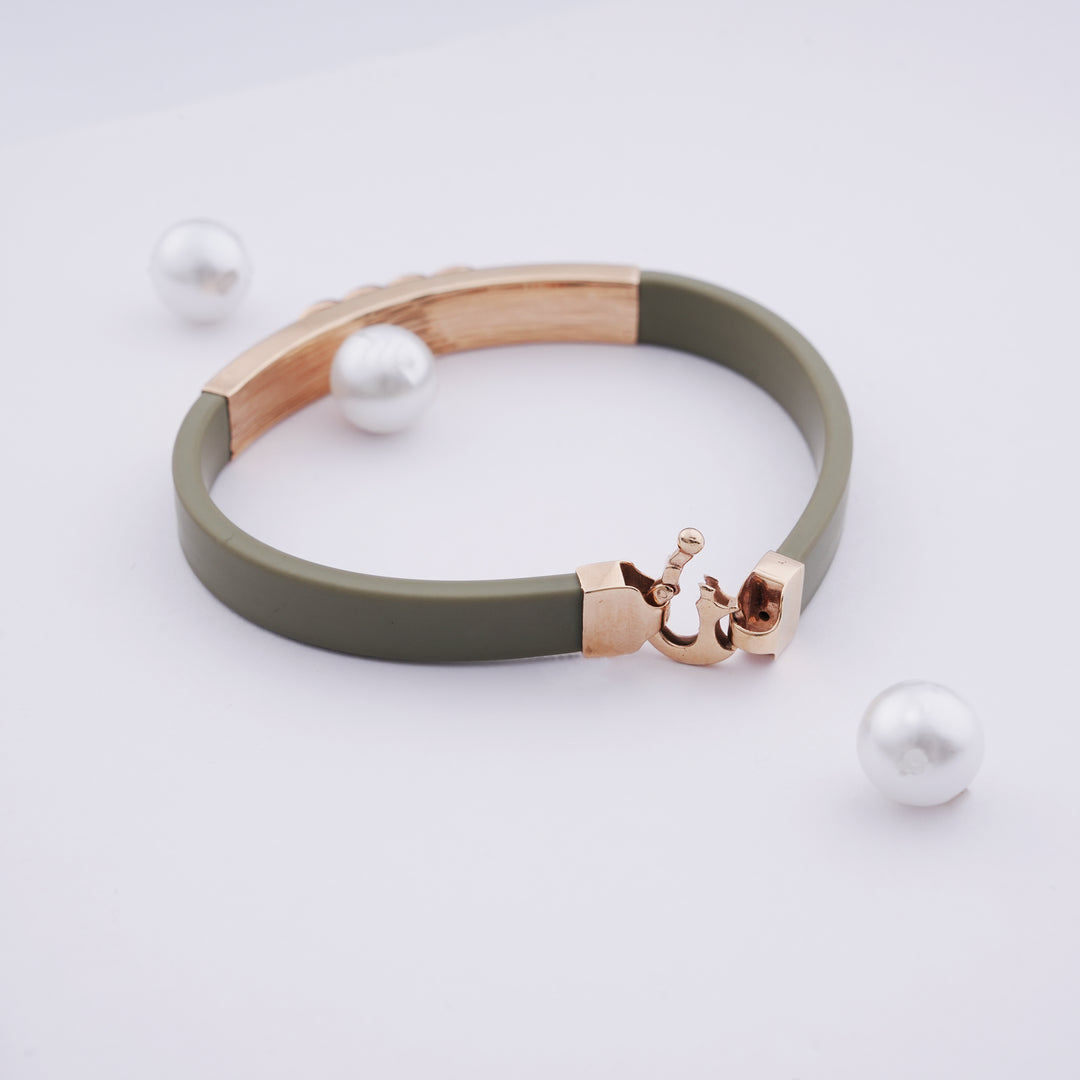 18K Gold Bracelet for Everyday Wear