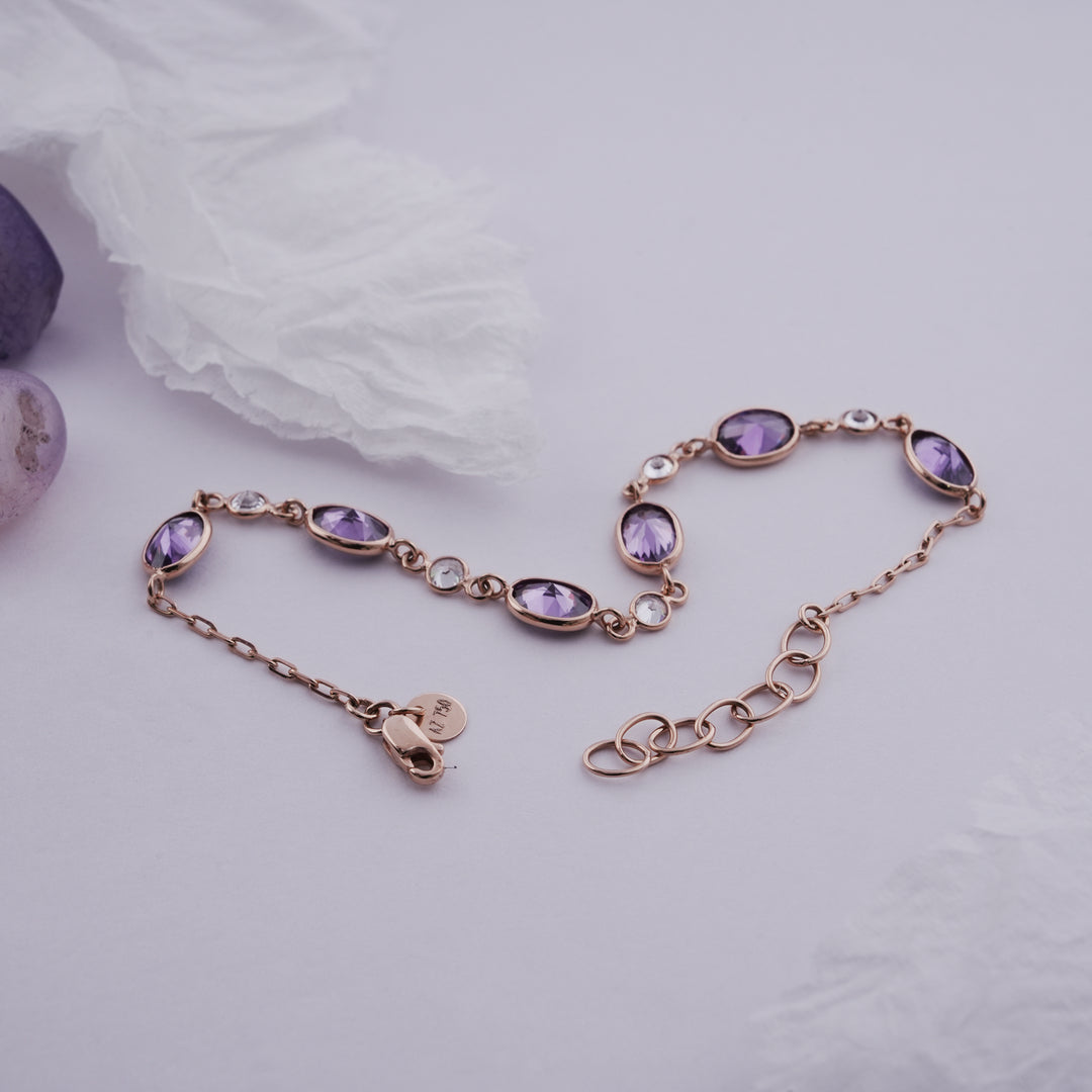 18K Gold Bracelet with Purple Stones