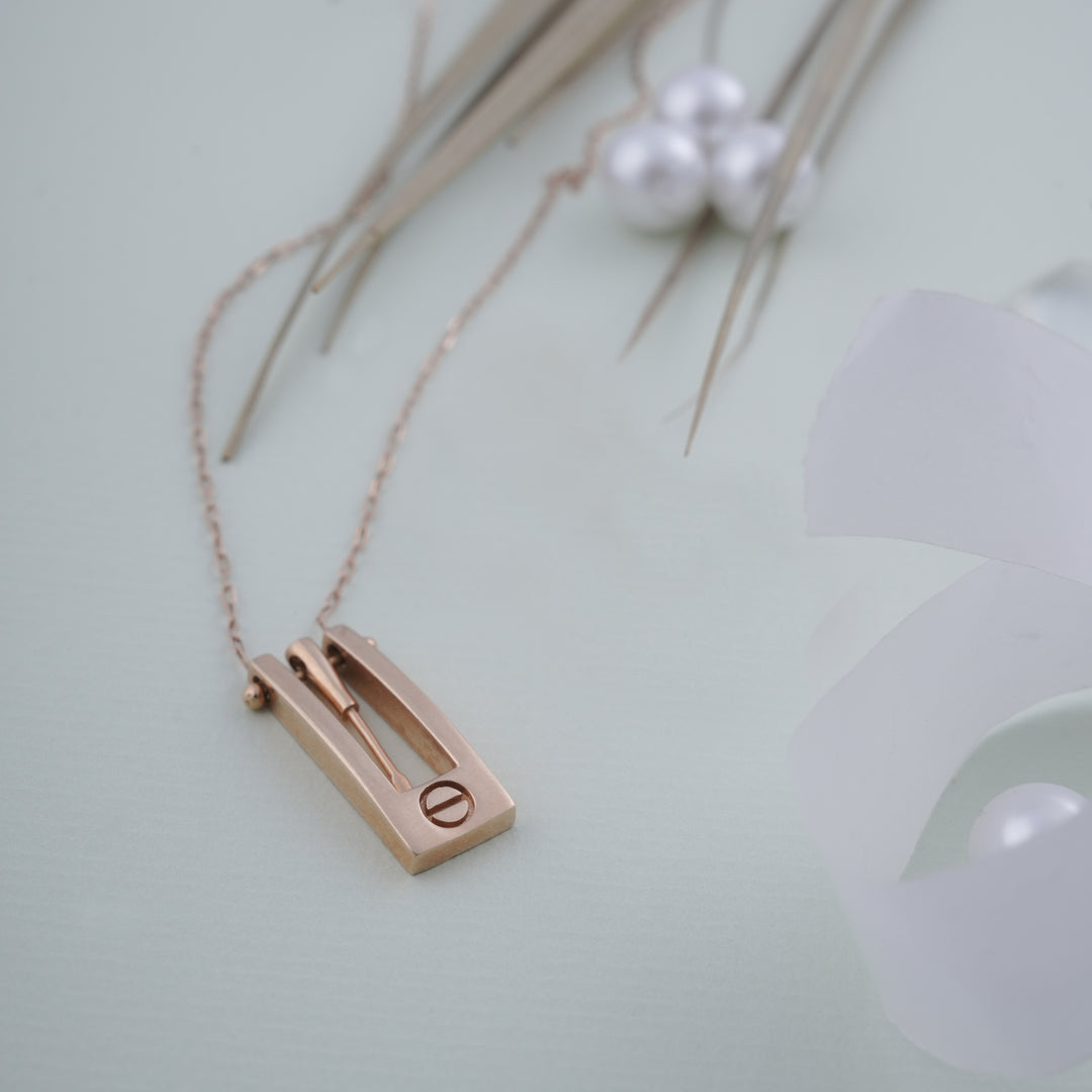 18K Timeless Gold Necklace