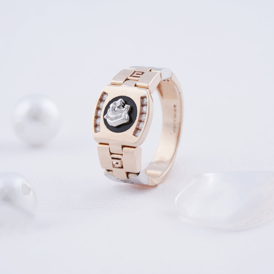 18K Gold Ring with CZ Stones