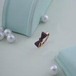 Load image into Gallery viewer, 18K Gold Ring with CZ Stones
