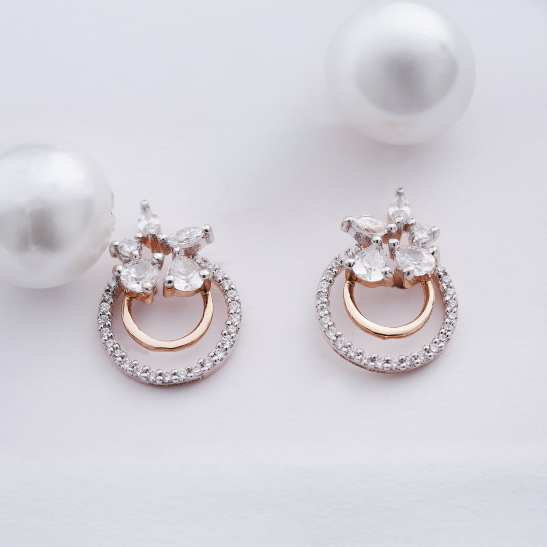 18K Gold Stud Earrings for Everyday Wear