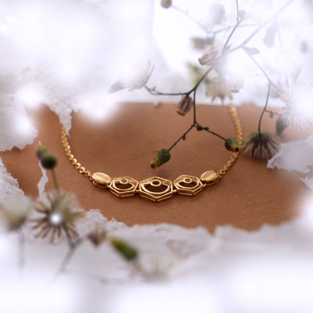 9K Gold Bracelet for Office Wear