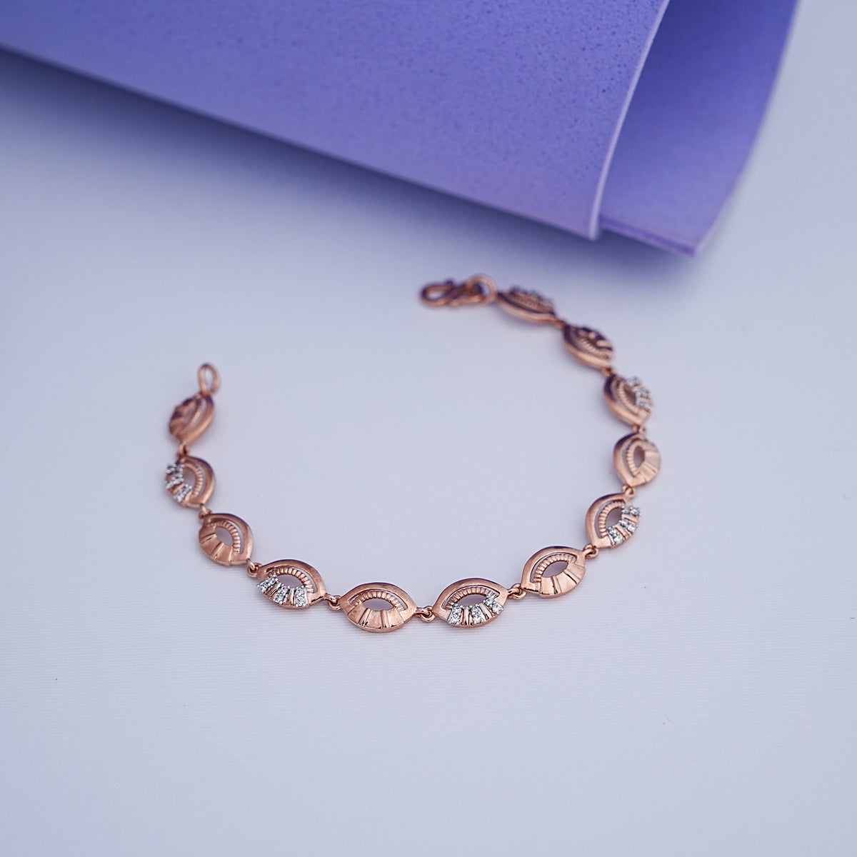 9k rose gold bracelet with cz stone