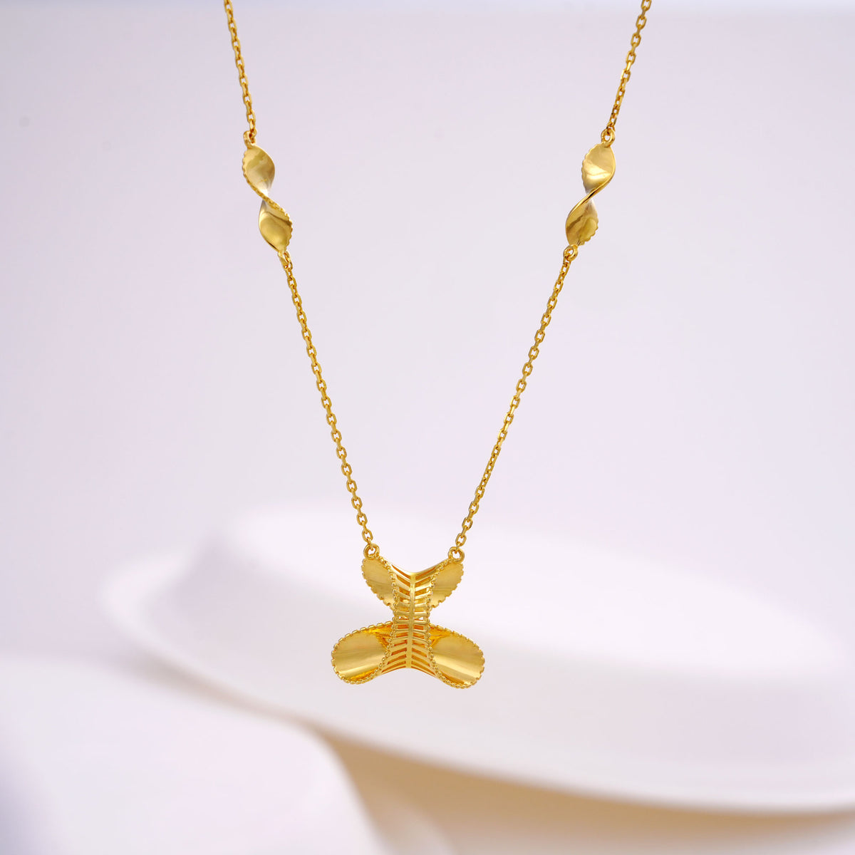 9k gold necklace