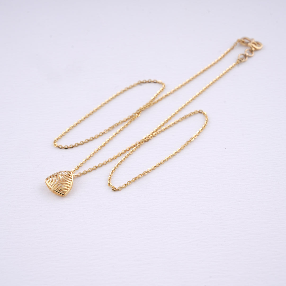 9K Gold Pendant Necklace