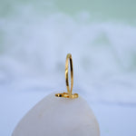 Load image into Gallery viewer, 9K Gold Floral Ring
