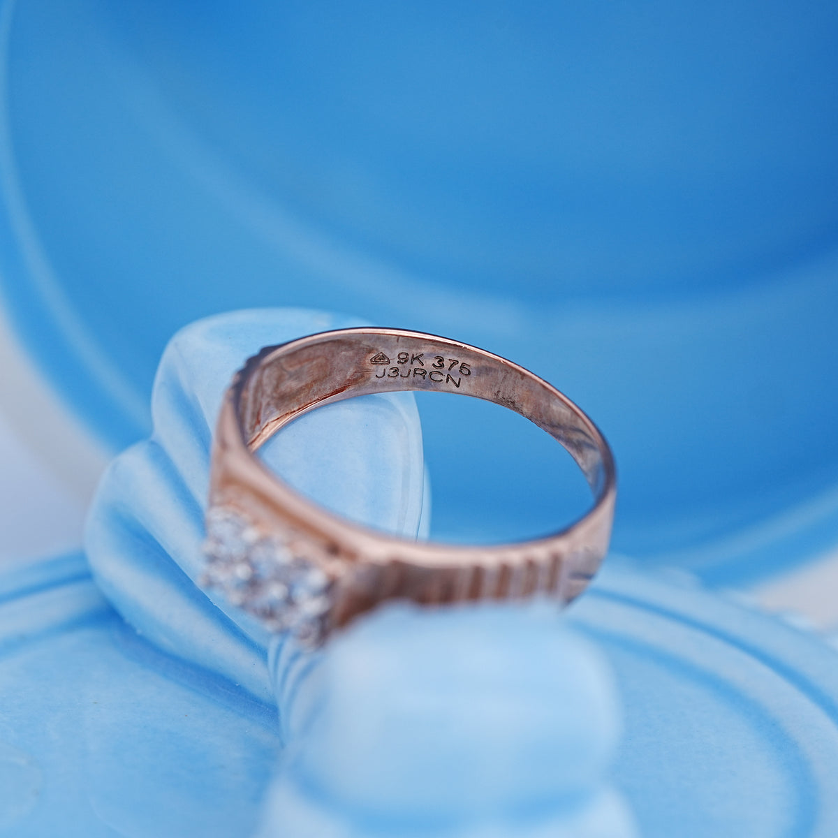 9k rose gold ring with cz stone