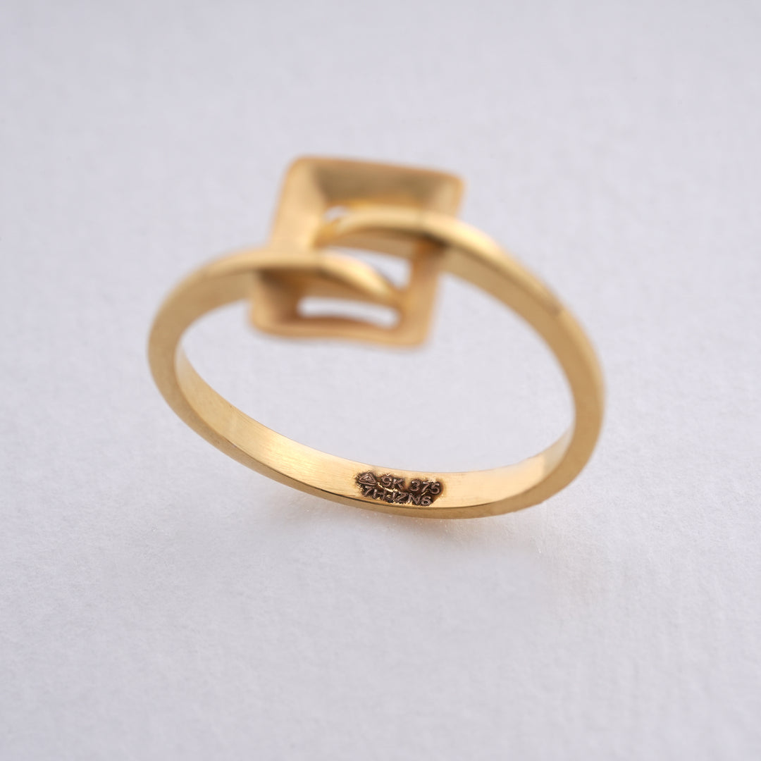 9K Gold Ring