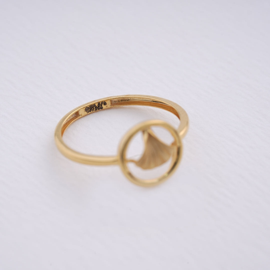 9K Gold Leaf Ring