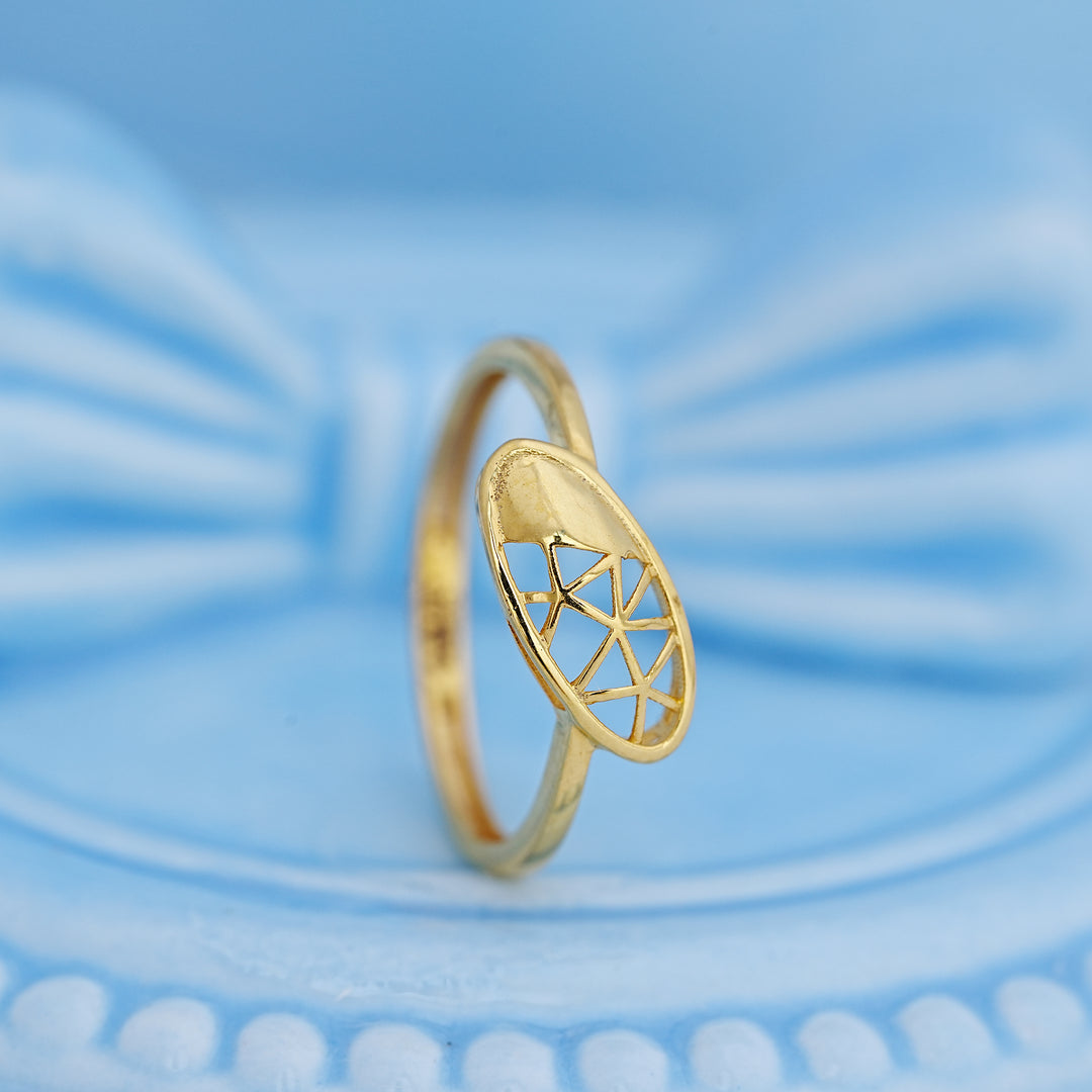 9K Gold Ring for Office Wear