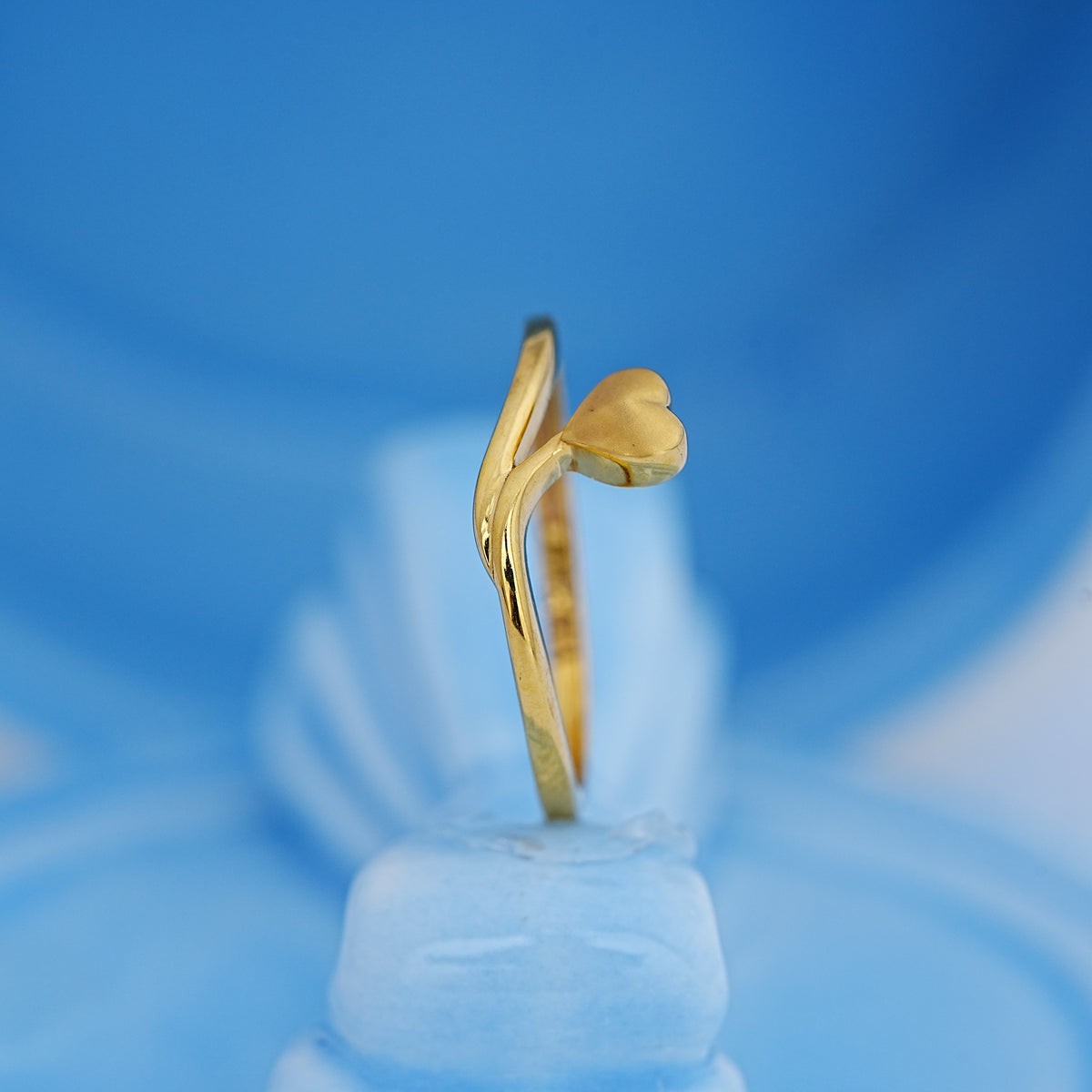 9k gold heart ring for daily wear, office wear